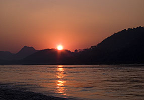 Mekong Sunset, Laos