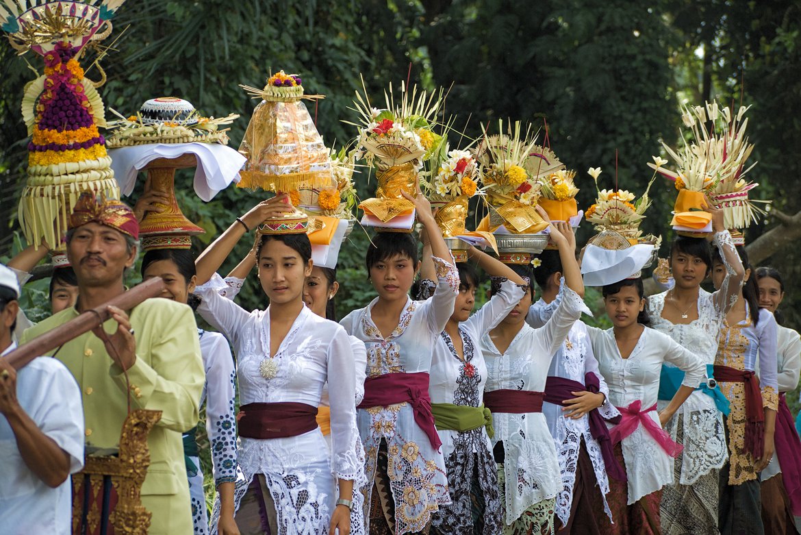 The Balinese Temple Ceremony by Scott Gilbertson