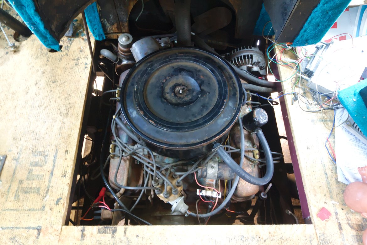 1969 Dodge Travco engine, 318LA photographed by luxagraf