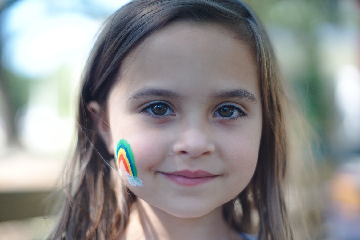 face painting photographed by luxagraf