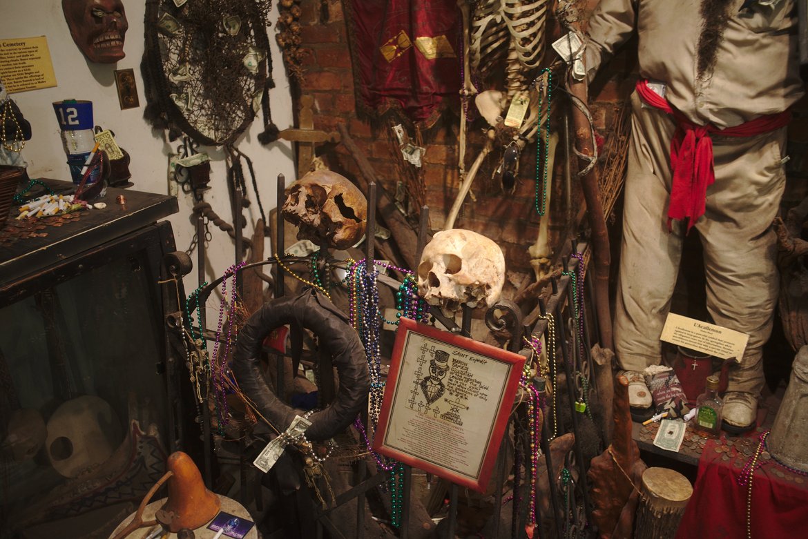 Voodoo shrines photographed by luxagraf