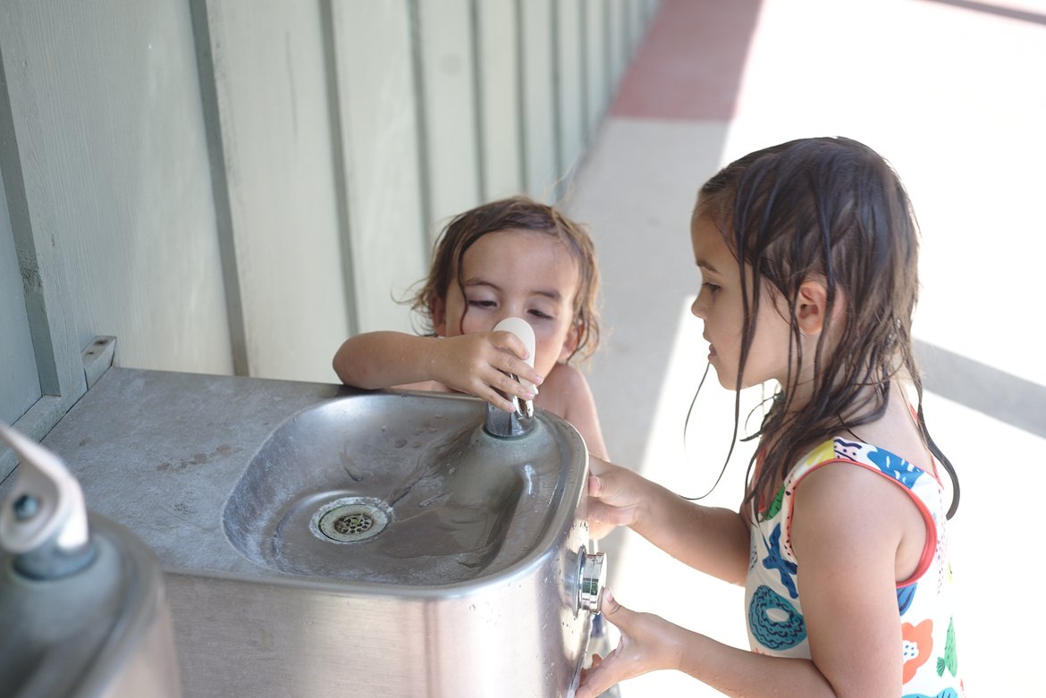 Splashpad, Palmetto Island, LA photographed by luxagraf