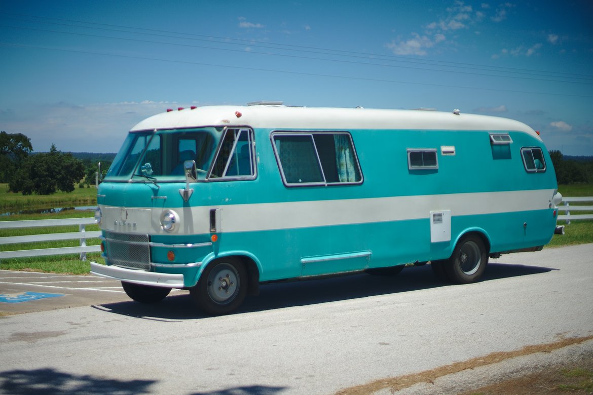 Luxagraf | 1969 Dodge Travco Motorhome