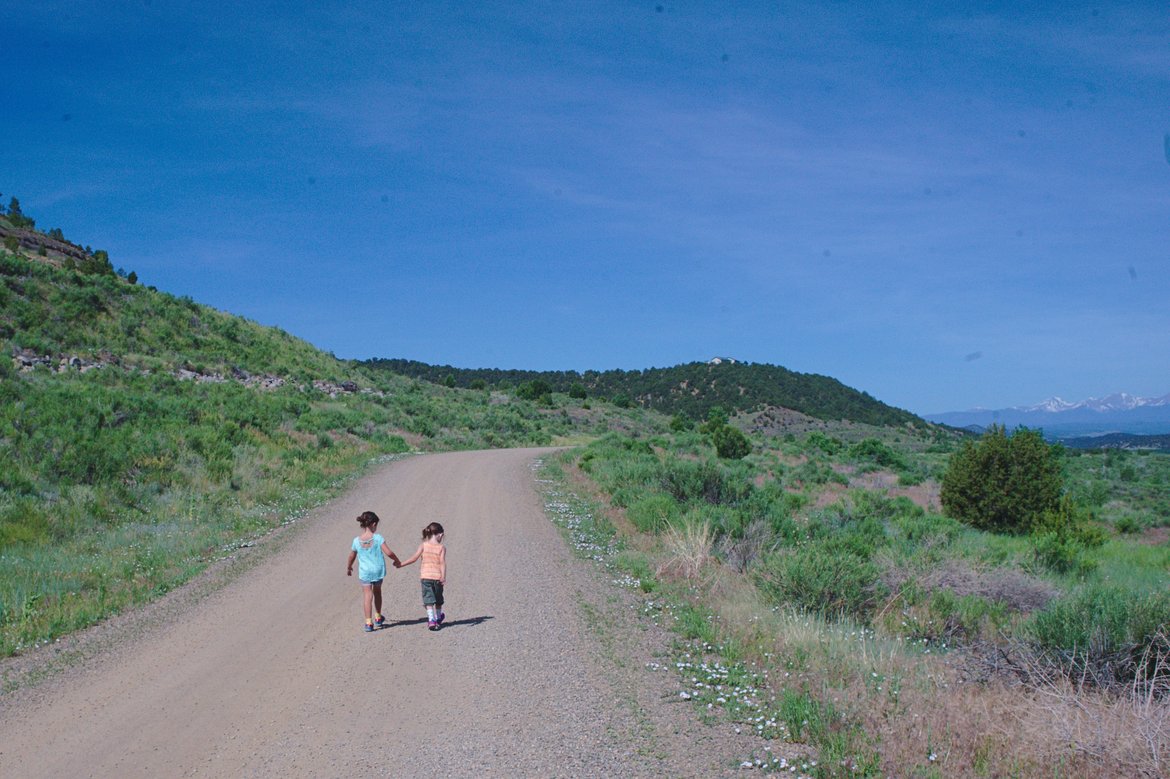 hiking photographed by luxagraf