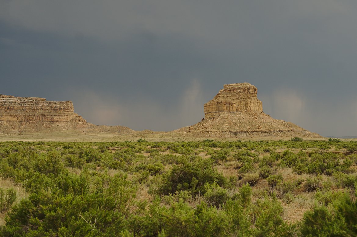 Fajada butte, chaco canyon photographed by luxagraf