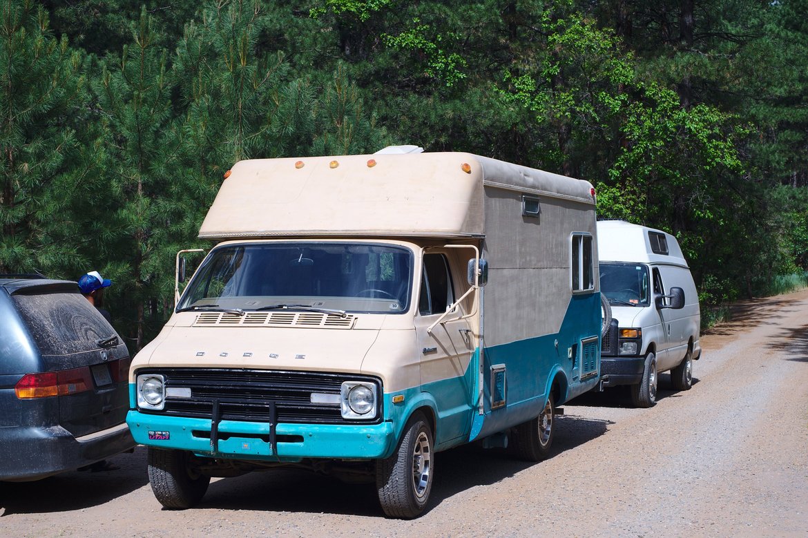 dodge van photographed by luxagraf