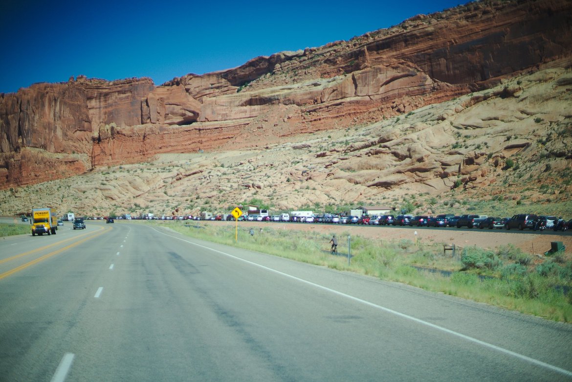 Arches NP entrance photographed by luxagraf