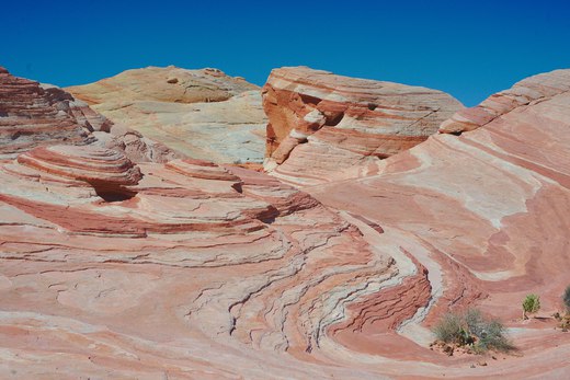 The Wave, Valley of Fire State Park photographed by luxagraf
