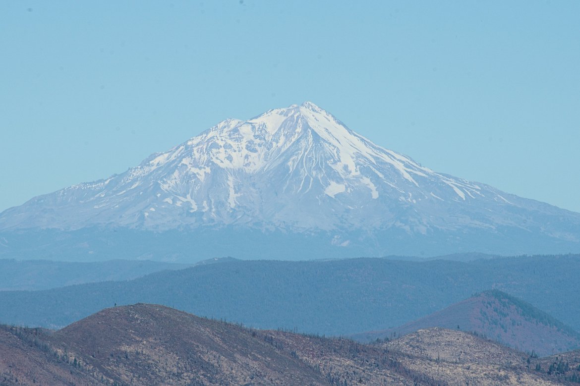 mount shasta photographed by luxagraf