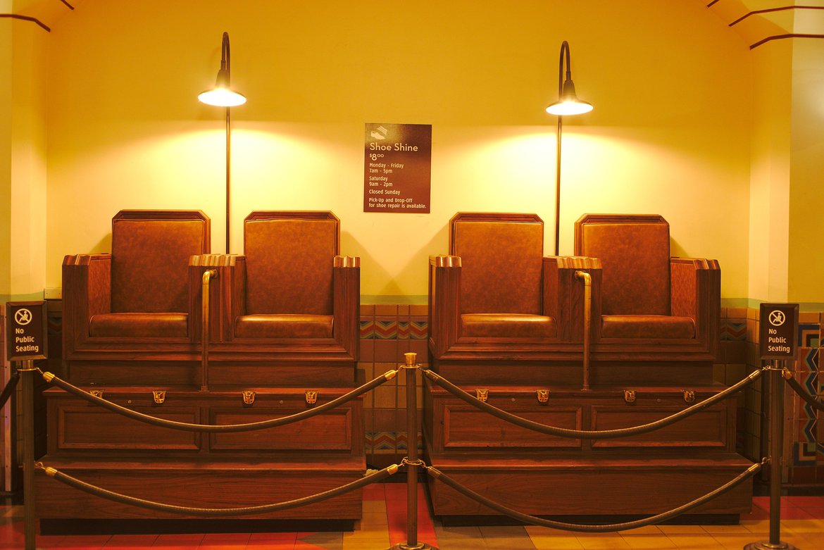 Shoe shine stand, Union Station, Los Angeles photographed by luxagraf