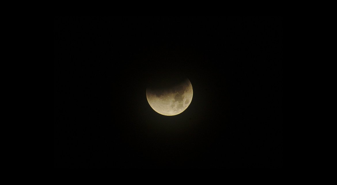 Blood, blue moon, Padre Island National Seashore photographed by luxagraf