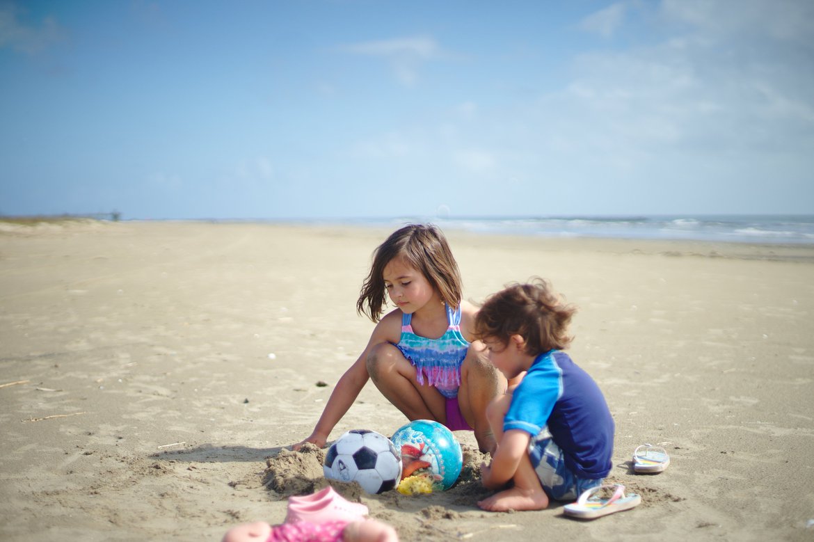 grand isle, LA photographed by luxagraf