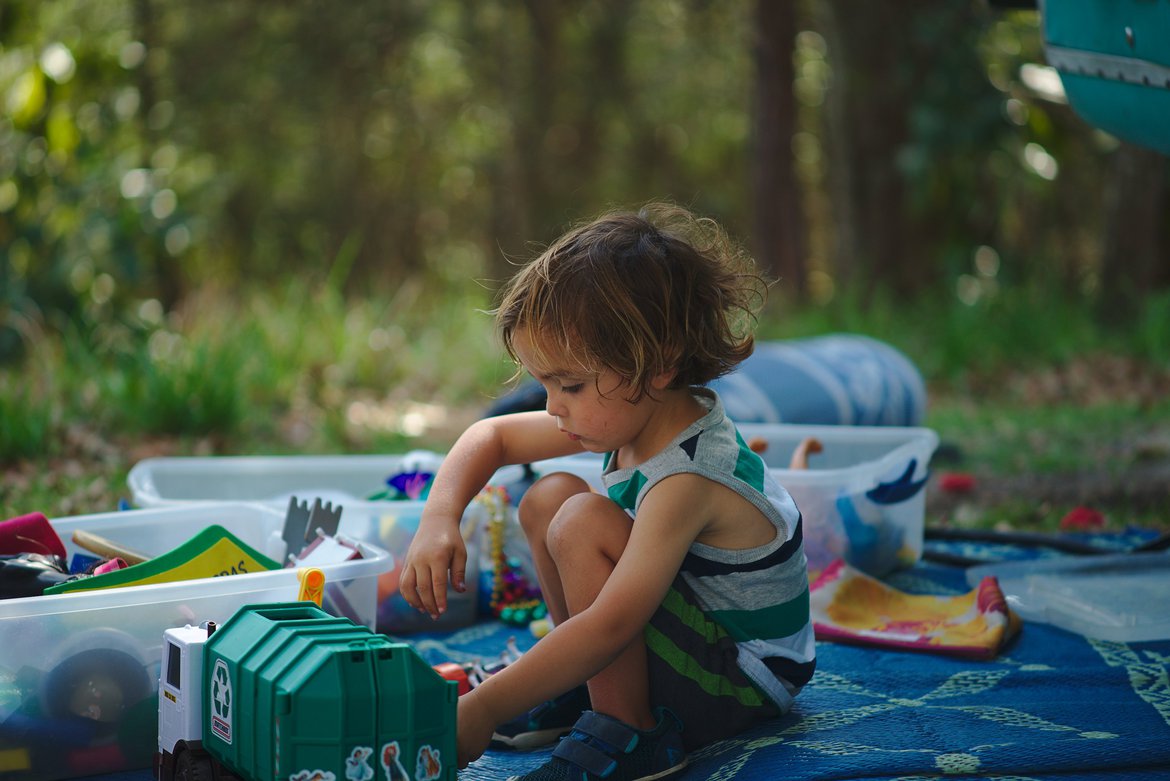 playing near escabia bay photographed by luxagraf