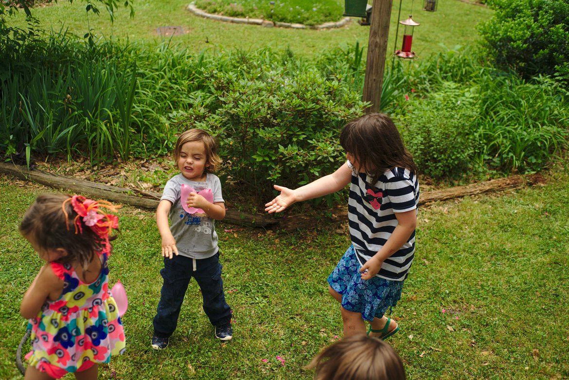 Water Balloon Fight, Athens, GA photographed by luxagraf