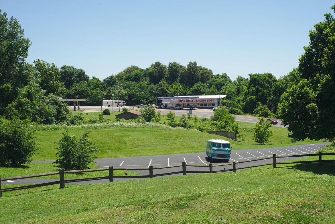 The bus, illinois photographed by luxagraf