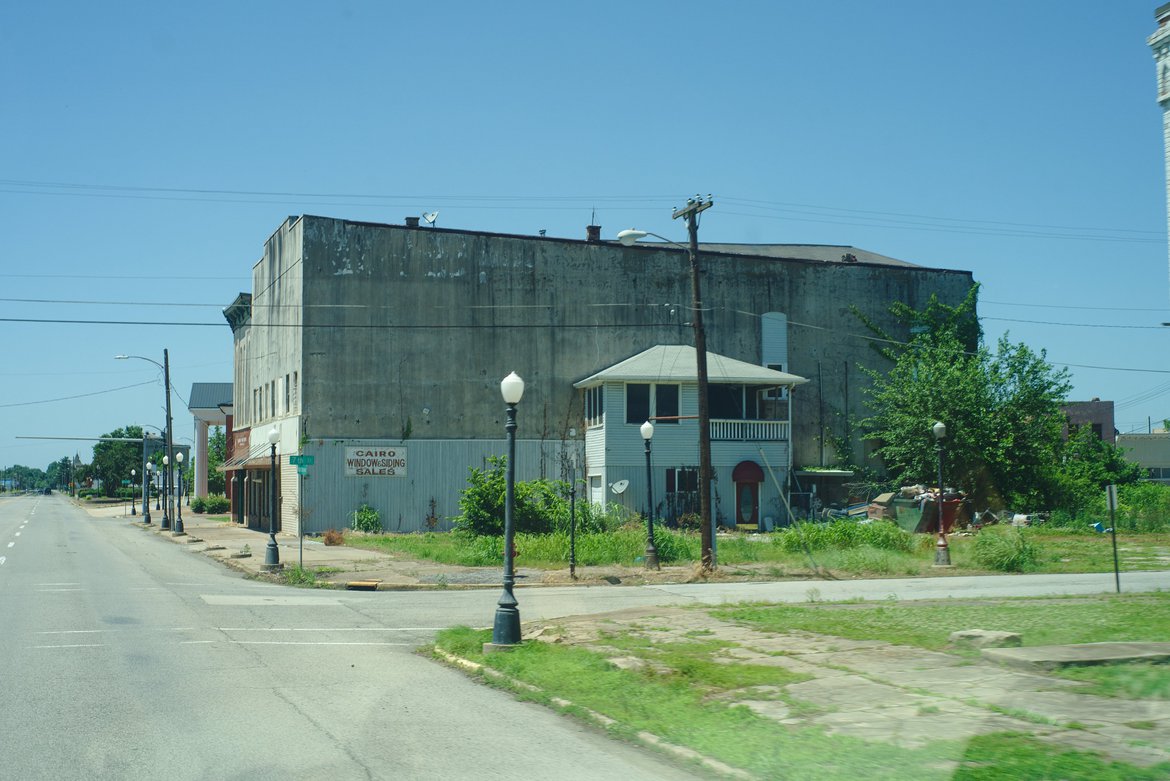 Cairo, Illinois photographed by luxagraf