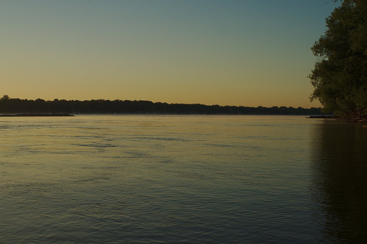 mississippi river, trail of tears state park, IL photographed by luxagraf