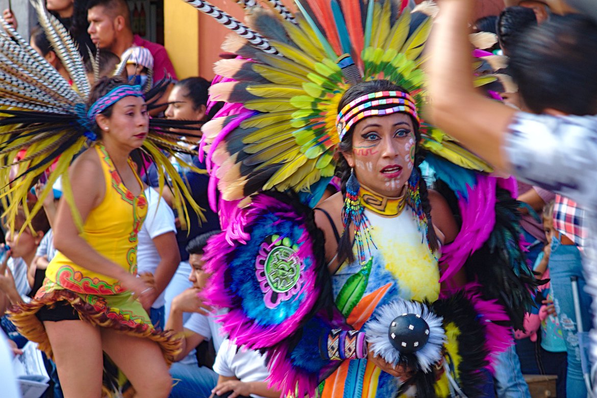 dancers, Alborada festival, San Miguel de Allende photographed by luxagraf