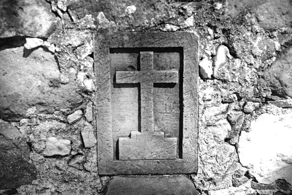 stone cross, outside san miguel de allende, mx photographed by luxagraf
