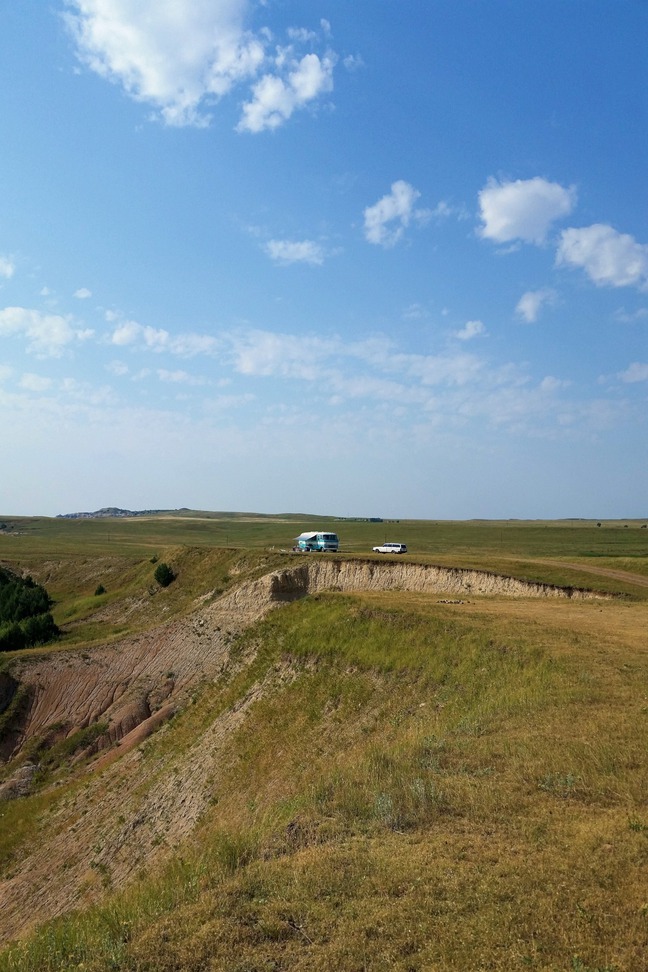 the bus, buffalo gap national grasslands, wall, sd photographed by luxagraf