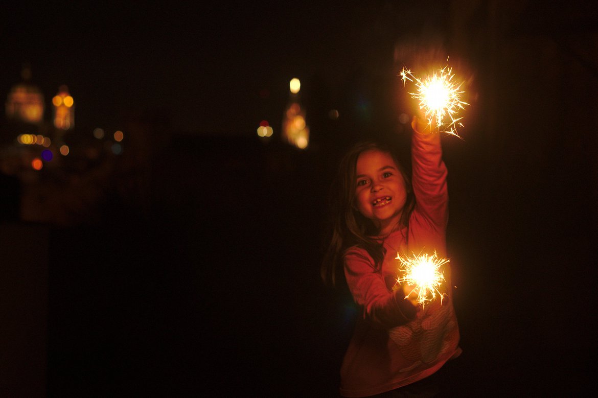 new years sparklers, San miguel de Allende photographed by luxagraf
