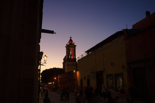 Purple twilight over a church belltower, San Miguel de Allende, Mexico photographed by luxagraf