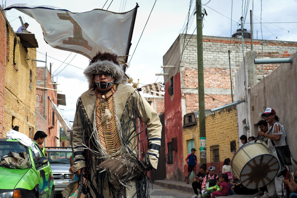 danza de indios, La Sagrada Familia, San Miguel de Allende photographed by Scott Gilbertson