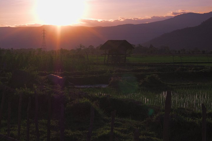 setting sun from the road, laos photographed by luxagraf