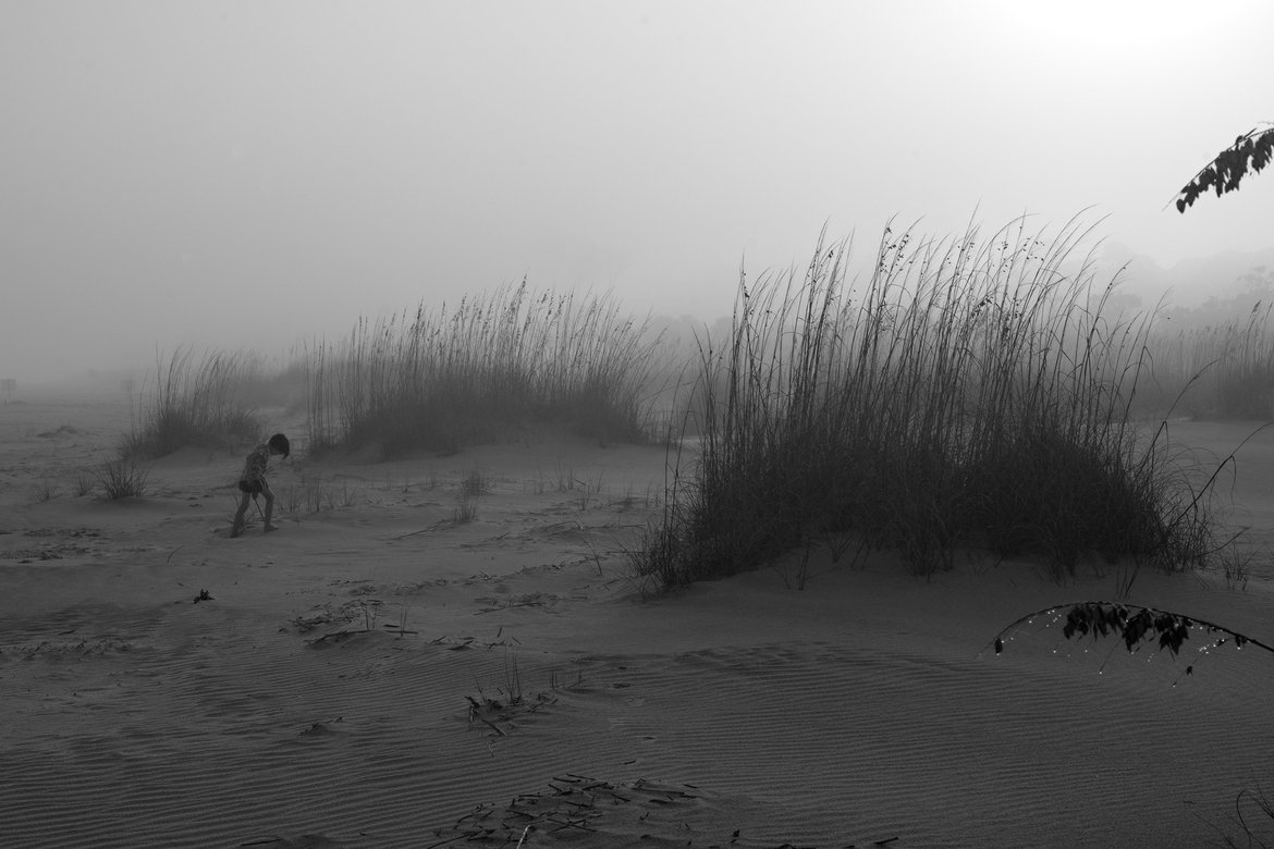 hunting island beach in fog black and white photographed by luxagraf