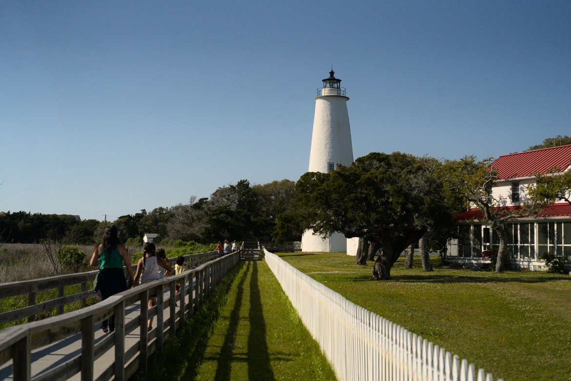 Ocracoke lighthouse, Ocracoke Island, NC photographed by luxagraf