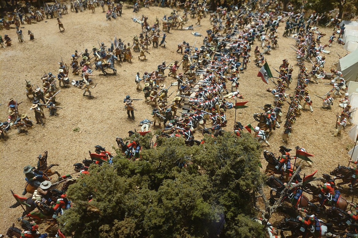 battle of san jacinto in miniature photographed by luxagraf