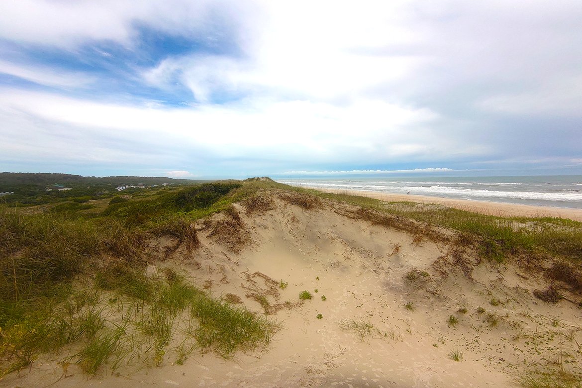 ocracoke dunes and beach photographed by luxagraf
