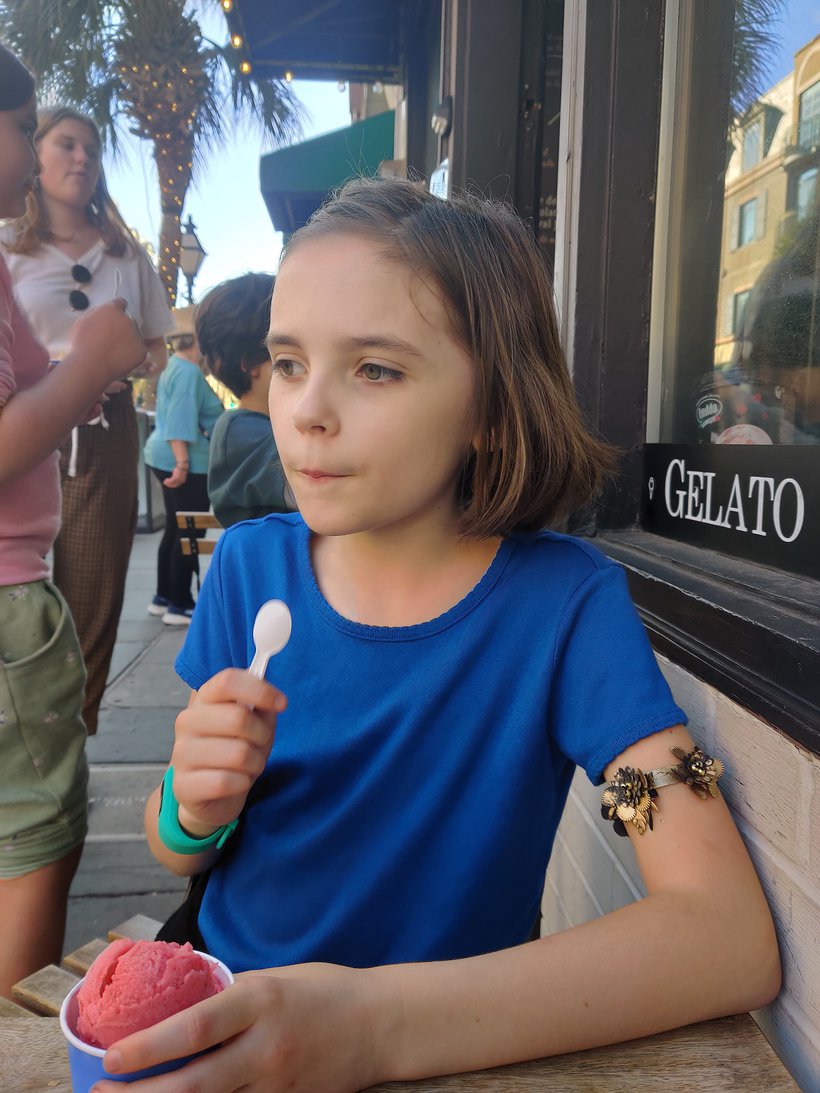 eating ice cream, streets of Charleston, SC photographed by luxagraf