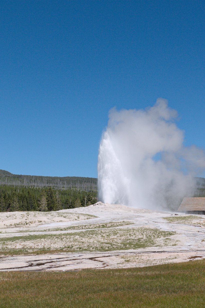 old faithful, yellowstone national park photographed by luxagraf