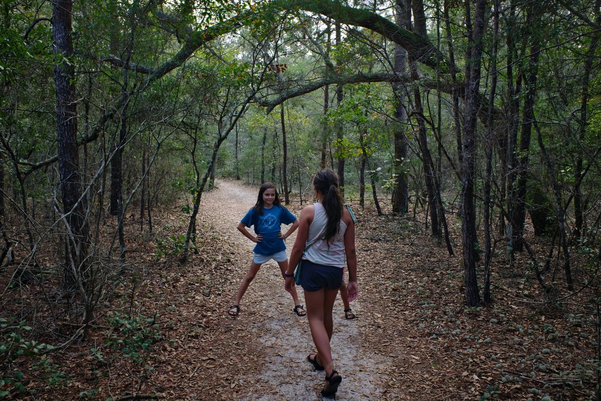 hiking in fred gannon rocky bayou state park photographed by luxagraf