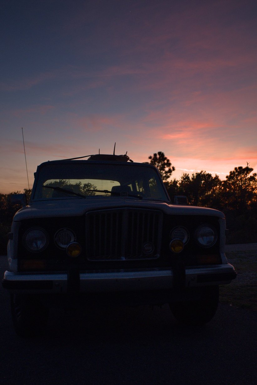 1989 Jeep Grand Wagoneer at sunset photographed by luxagraf