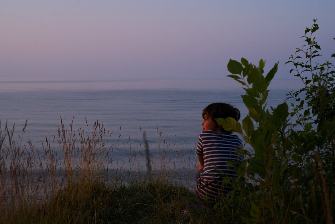 watching the sun set, little girl's point, MI photographed by luxagraf