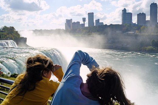 Niagara Falls photographed by luxagraf