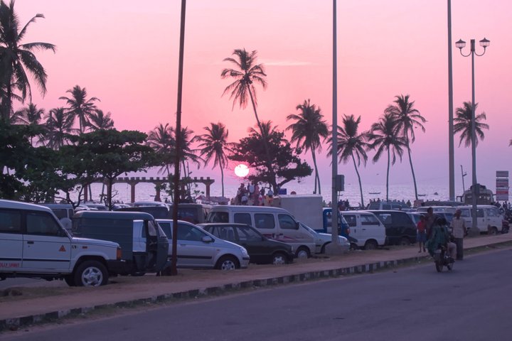 sunset from the beach plaza, colva beach photographed by luxagraf