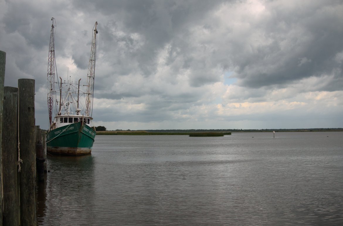 fishing vessels, Apalachicola, FL photographed by luxagraf