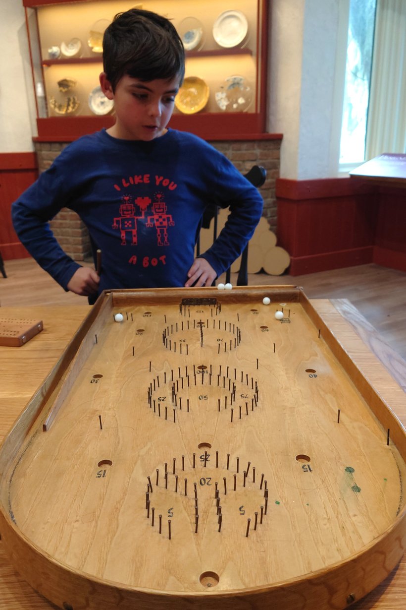 playing games at fort frederica photographed by luxagraf