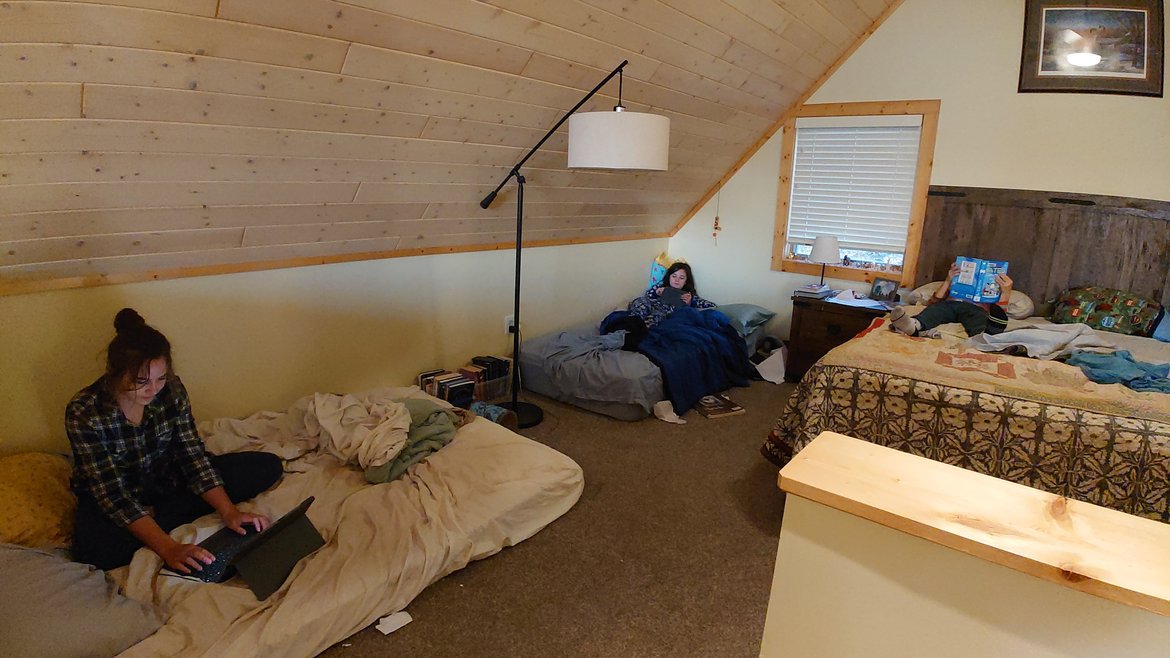 kids room in our rental cabin photographed by Scott Gilbertson