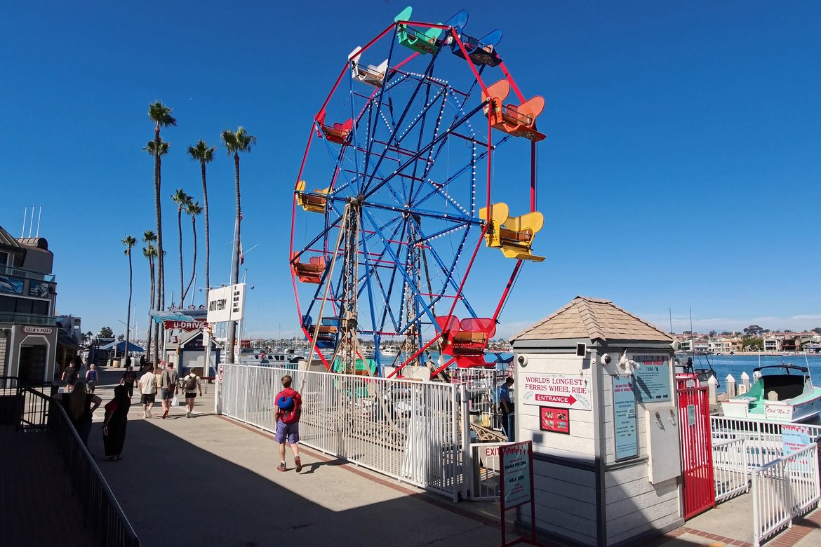 ferriss wheel, fun zone, newport beach, ca photographed by Scott Gilbertson