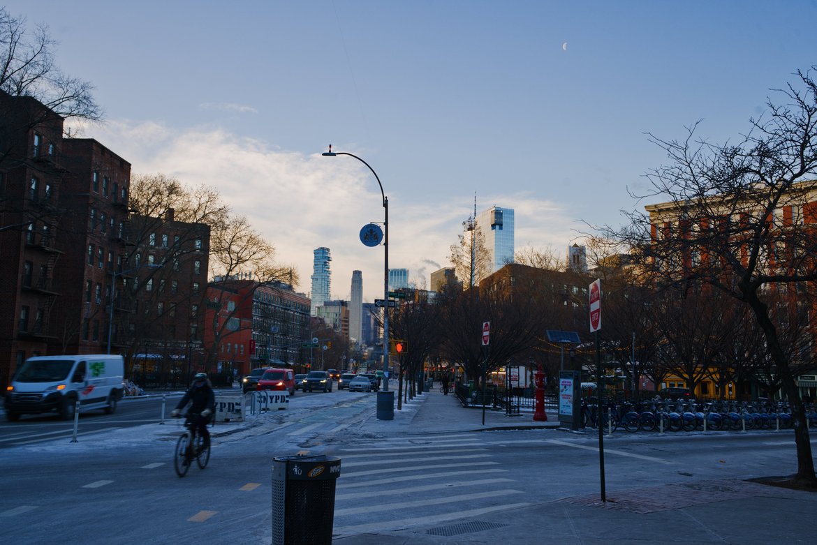 6th avenue early morning photographed by Scott Gilbertson