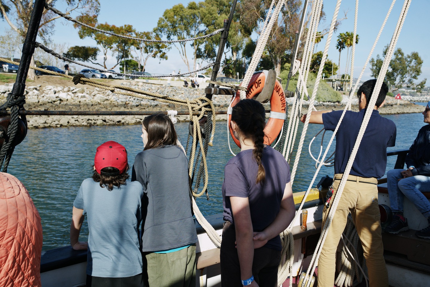 motoring back into harbor, dana point photographed by Scott Gilbertson