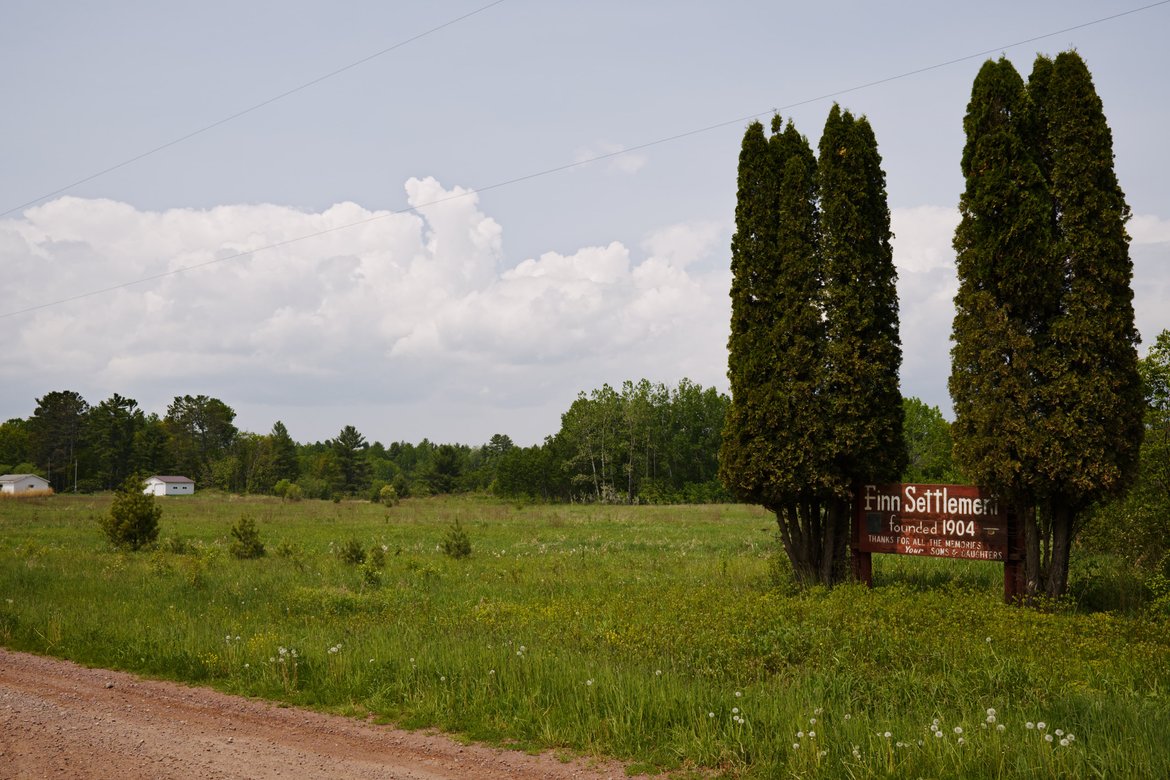 roadside view on a bike ride around washburn photographed by Scott Gilbertson