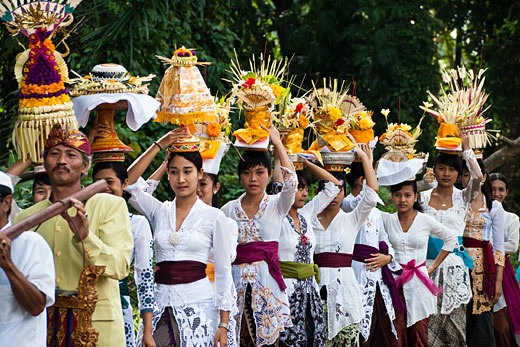 The Balinese Temple Ceremony