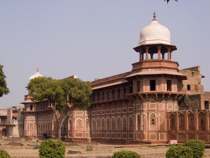India-Agra Fort Taj Mahal_12_08_05_32