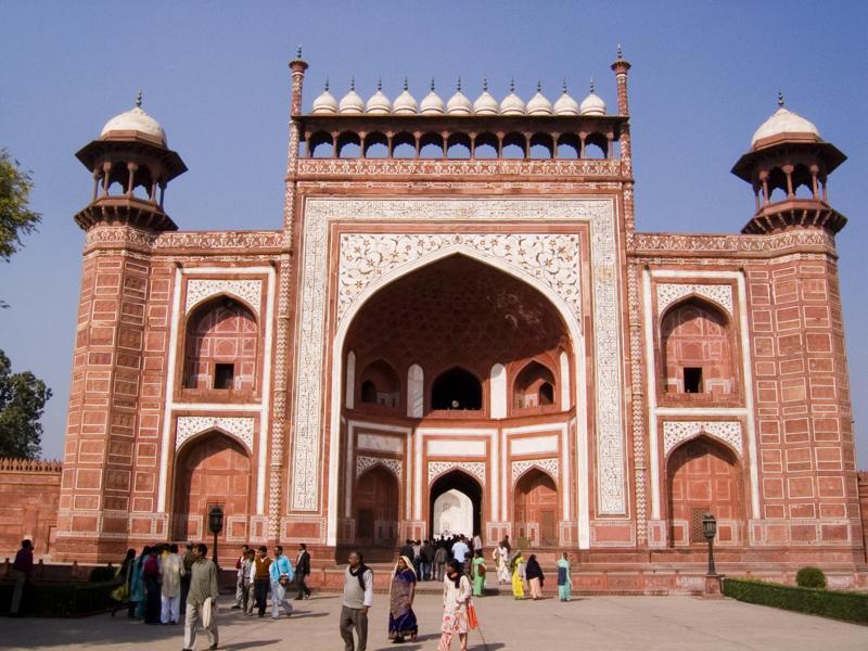 India-Agra Fort Taj Mahal_12_08_05_33