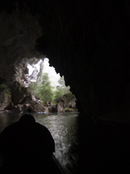 Laos_Konglor Cave_2_10_06_28